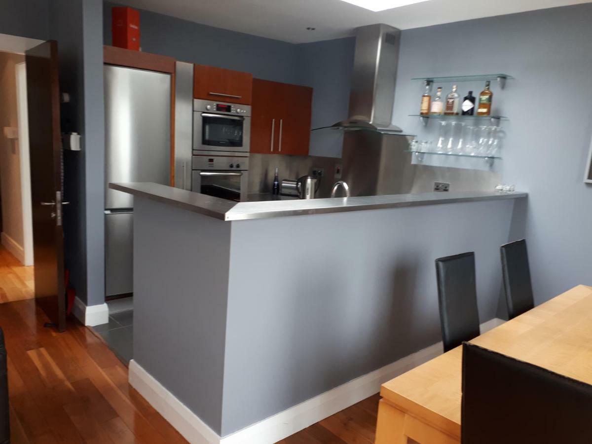 Luxurious Penthouse Apartment 1 , City Centre Kilkenny Exterior foto